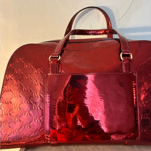 Gorgeous Red Metallic weekend (oversized) Structured Bag - Picture 2 of 7